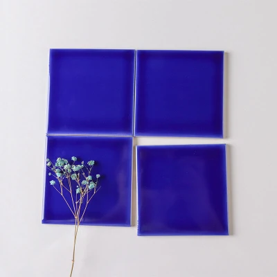  10*10cm 4*4 pulgadas de cerámica esmaltada pared azul tesoro mosaico para diseños de sala