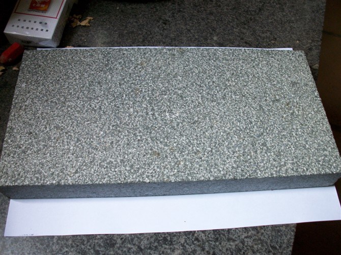 Natural Stone G612 Granite Cut-to-Size Tiles for Floor/Wall