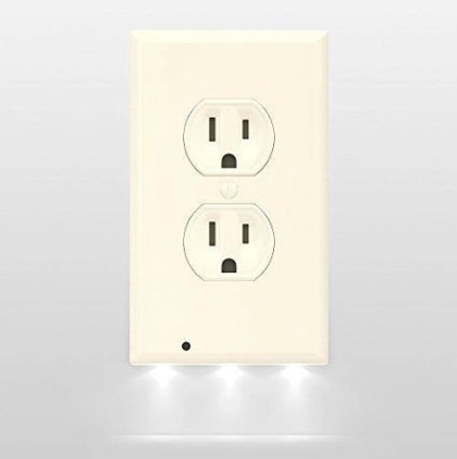 Wallplate with LED Night Light, 15AMP, Ivory