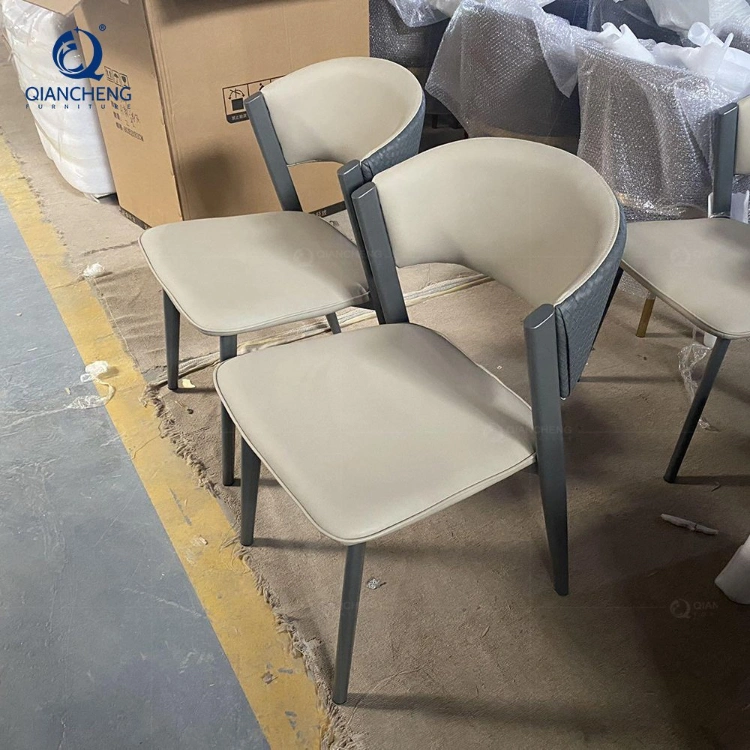 Wholesale Restaruant Cafeteria Dining Room Silla Metal Cheap Dining Chairs