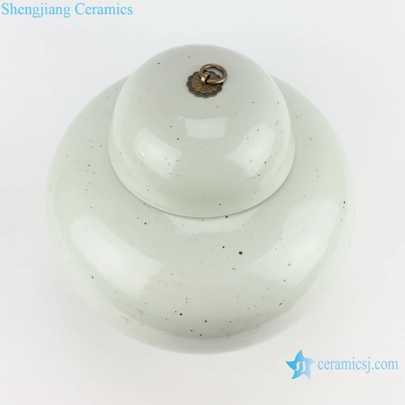 White Porcelain Round Jewelry Storage Holder Ceramic Lidded Jars with Copper Ring