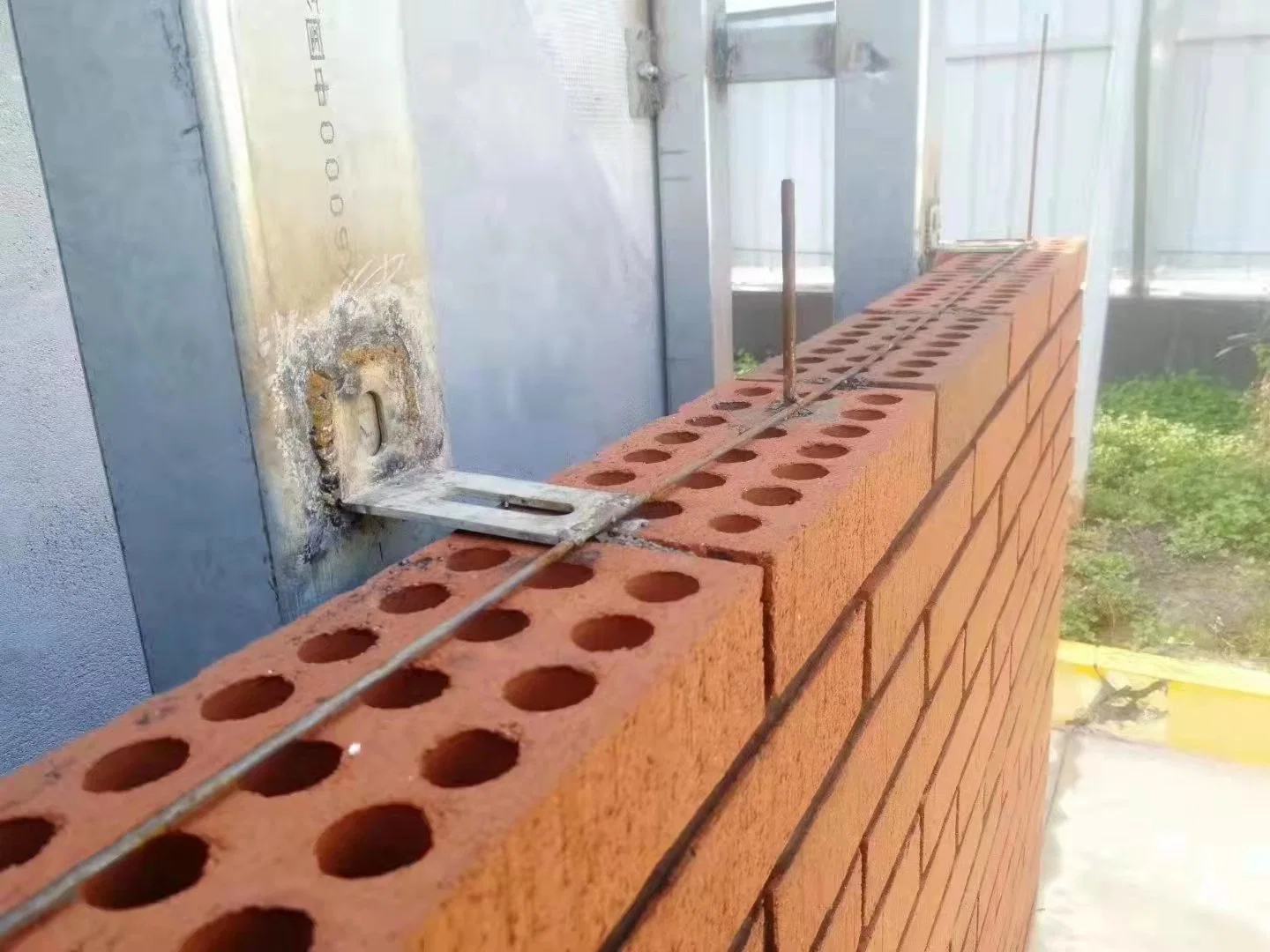 Togen ladrillos de arcilla perforada para panel de pared exterior revestimiento de mosaico Decoración