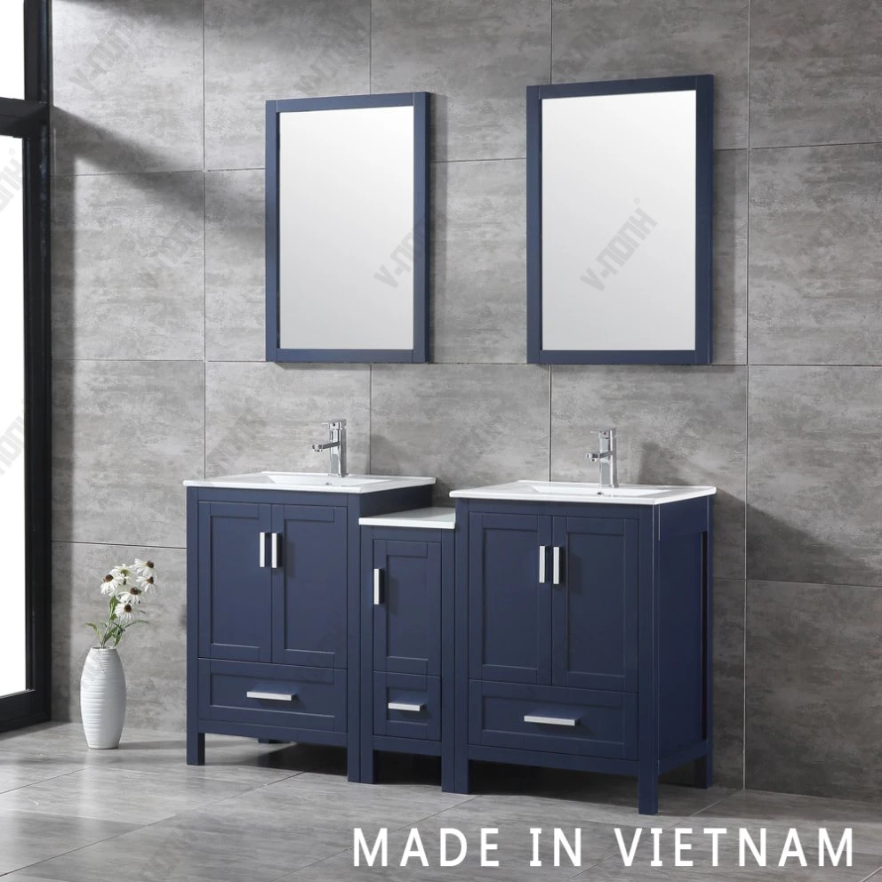 Venta de madera de color azul marino y cuarto de baño con espejo