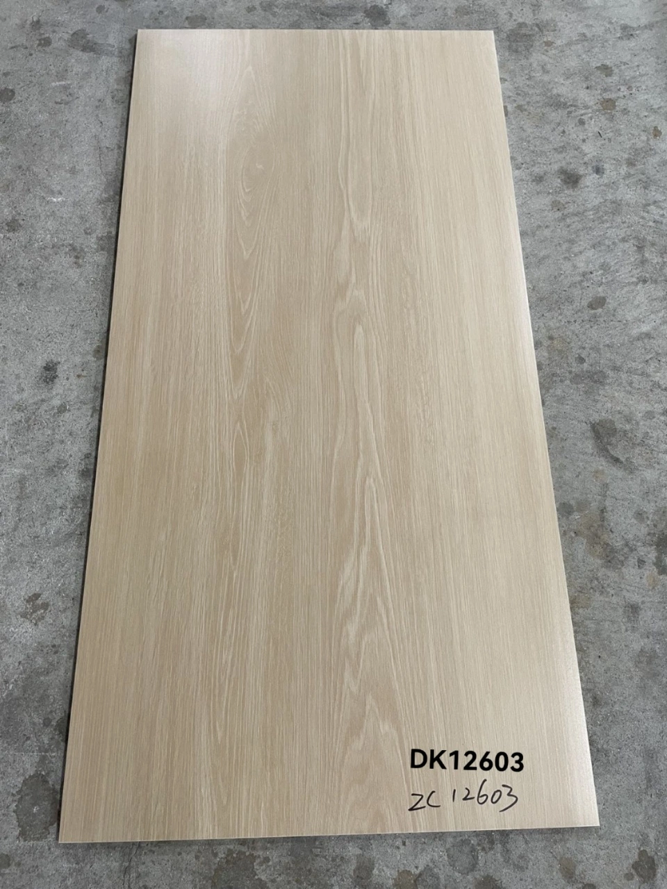 Fine Carving Glazed Wood Flooring Tile for Home Decoration 600X1200mm