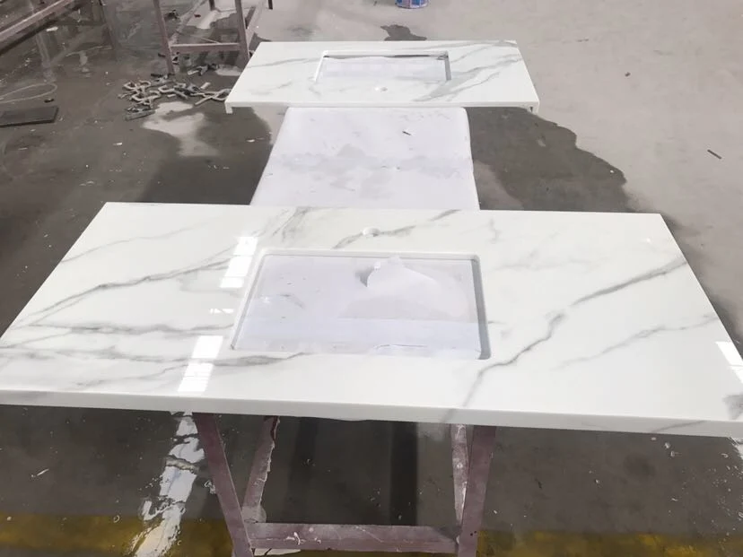 Chinese White Marble/Quartz Vanity Top and Countertop for Cabinet