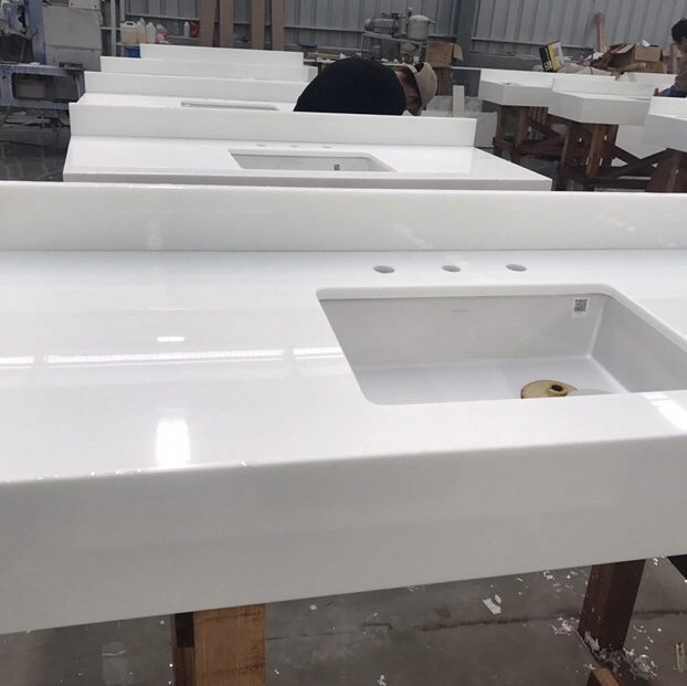 Chinese White Marble/Quartz Vanity Top and Countertop for Cabinet