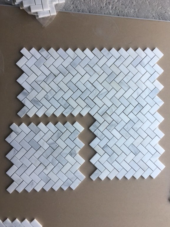 Cheap Chinese Eastern White Marble Mosaic Tiles Herringbone