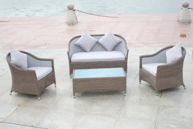 Powder-Coated Aluminum Pipe/Tube Bar Half Moon Rattan Garden Sofa Set