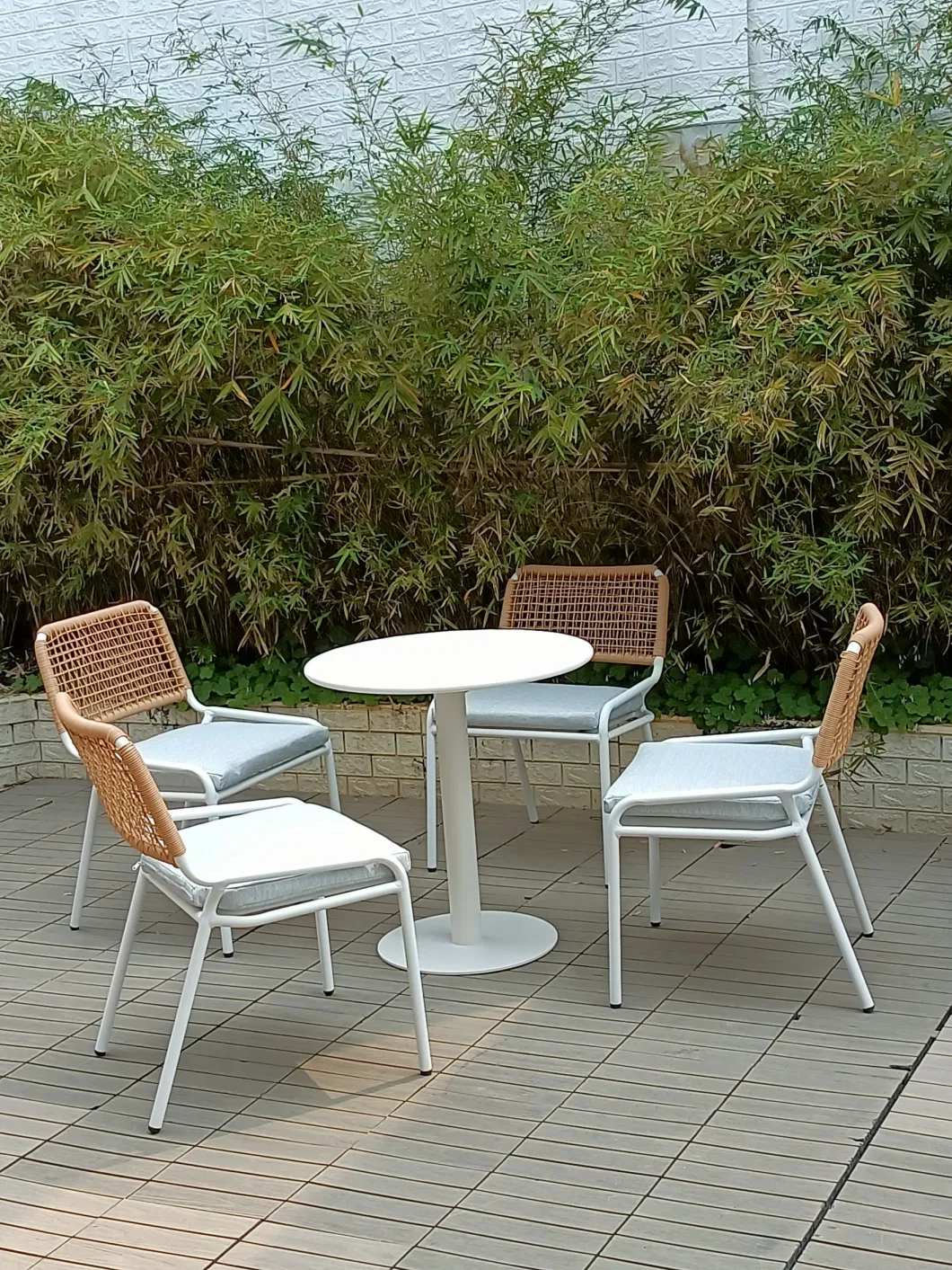 Garden Chair Manufacture Rope Weaving Woven Rope Patio Chair Modern Balcony Plastic String Chair Rattan Rope Outdoor Garden Dining Chair with Umbrella