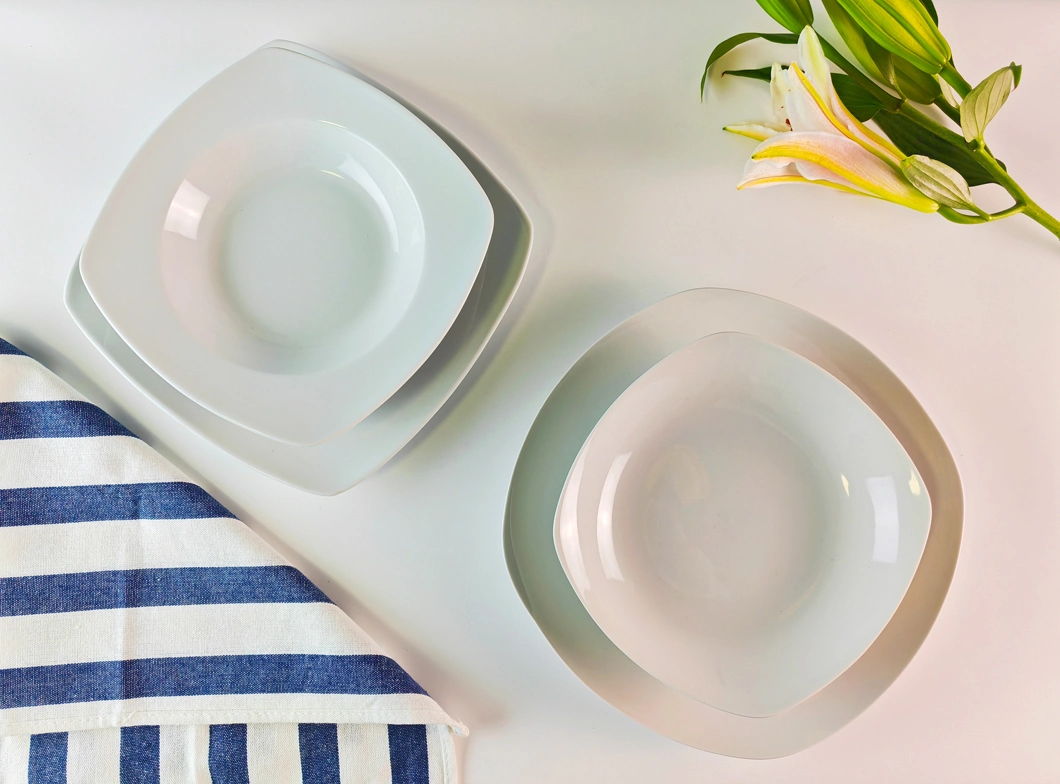 Household Kitchen Serving/ Dining Tableware/ Dinnerware Square Ceramic/Porcelain Dishes Plate Dinner Set