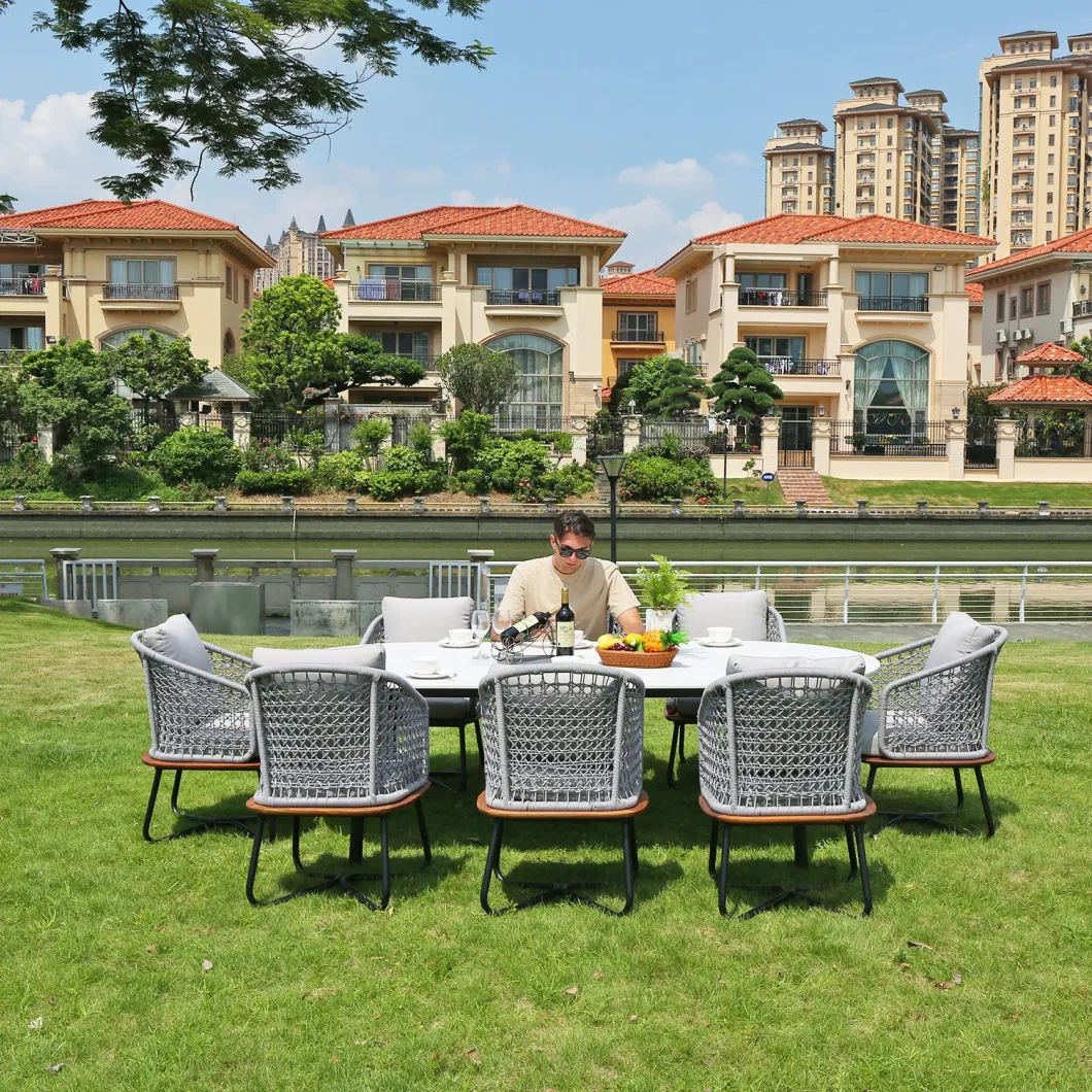 Modern New Design Outdoor Garden Dining Aluminum Table and Chair Set Sectional Restaurant Furniture