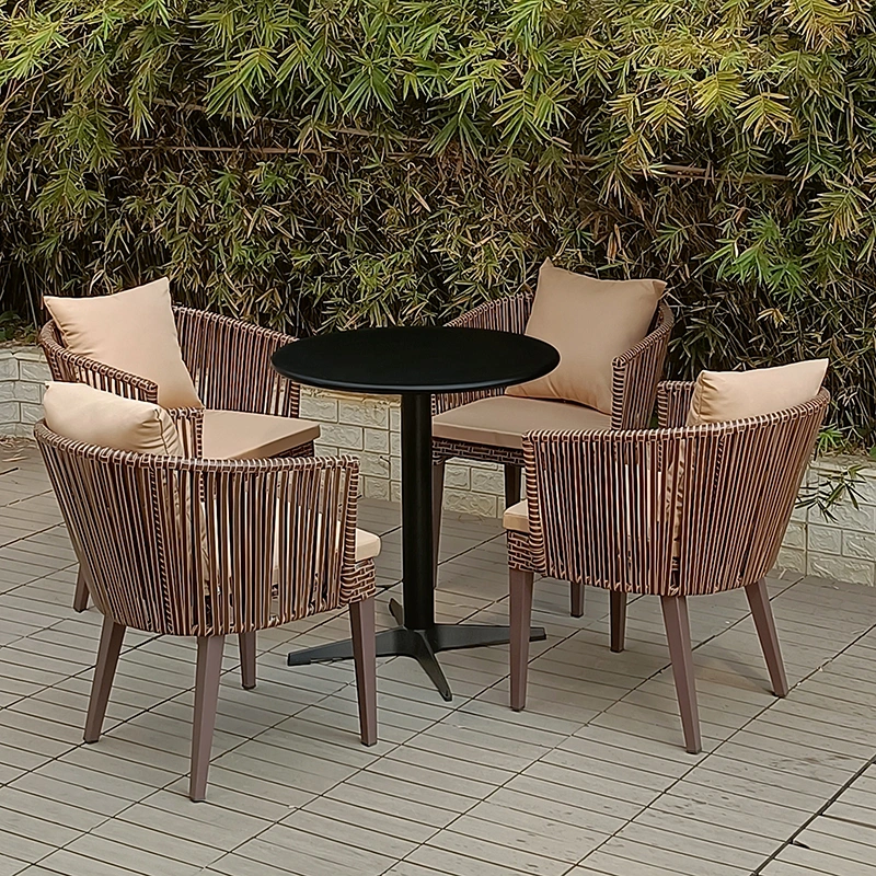 High Quality Outdoor Furniture Hotel Wicker Chaise Lounge Chair Rattan Patio Garden Chair Outdoor Rattan Metal Chair Patio Garden Rattan Metal Coffee or Dining