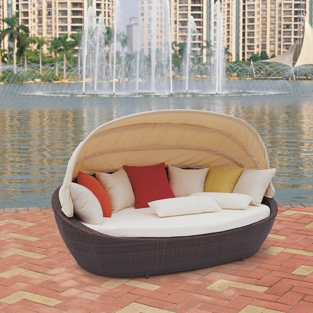 Wholesale Outdoor Garden Pool Furniture Sofa Bed Rattan Sun Lounger Daybed Leisure Beach Swimming Pool Sunbed Lounge Day Bed Aluminum Folding Round Sun Bed