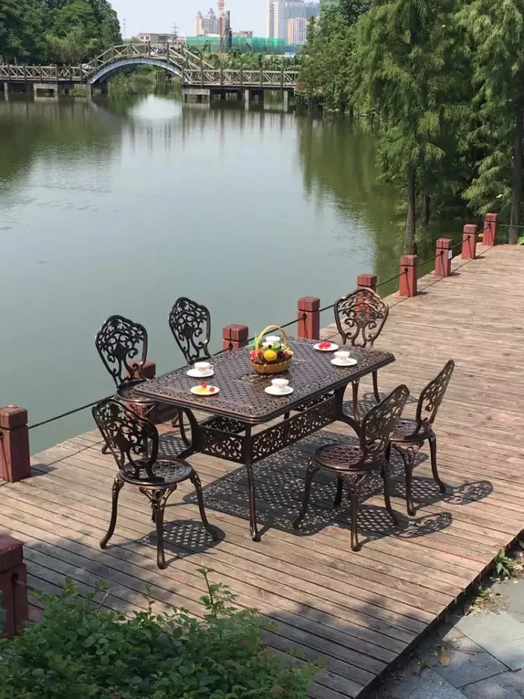 Antique Outdoor Patio Furniture Hot Sale Cast Aluminum Garden Balcony Dining Tables and Chairs Garden Chair Set