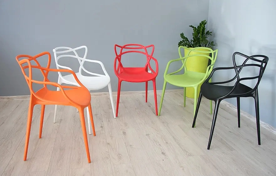 Cheap Stackable colorful Cafe Restaurant Chairs Cat Ear Molded Full PP Plastic Dining Chair