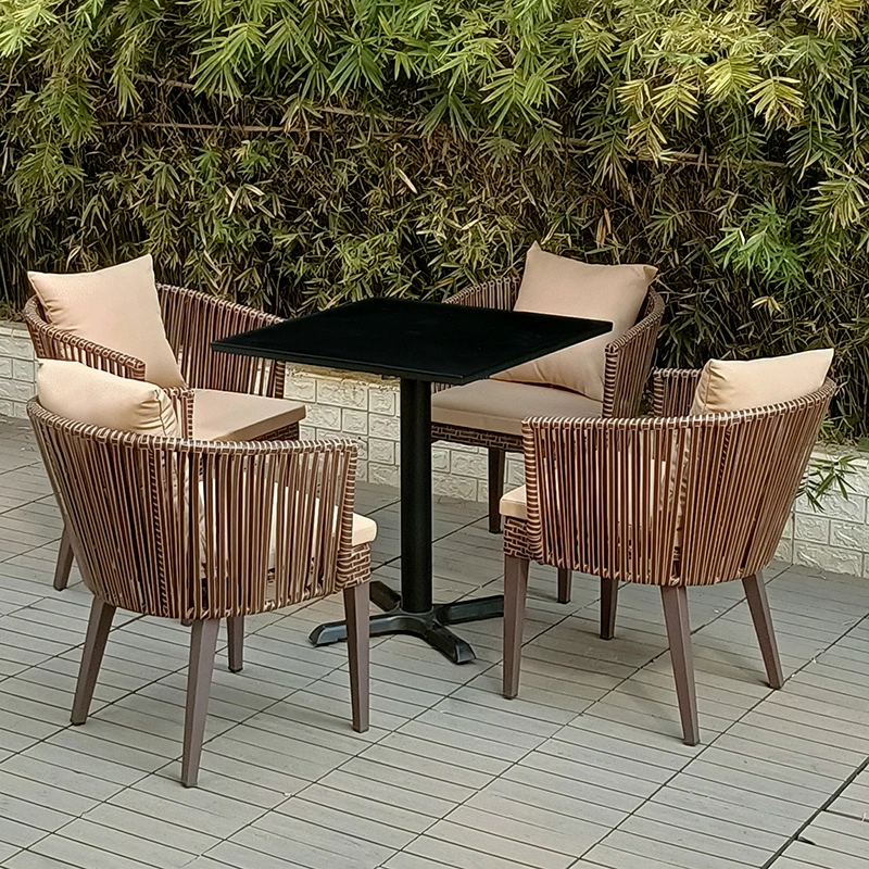 High Quality Outdoor Furniture Hotel Wicker Chaise Lounge Chair Rattan Patio Garden Chair Outdoor Rattan Metal Chair Patio Garden Rattan Metal Coffee or Dining