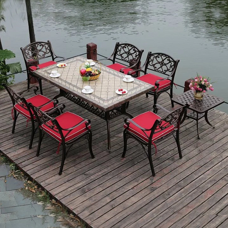 Antique Outdoor Patio Furniture Hot Sale Cast Aluminum Garden Balcony Dining Tables and Chairs Garden Chair Set