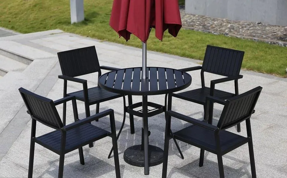 6+1 Good Quality Bali Outdoor Teak Look Outdoor Furniture Dining 9 PCS Plastic Wood Stacked Tables and Chairs Garden Sets