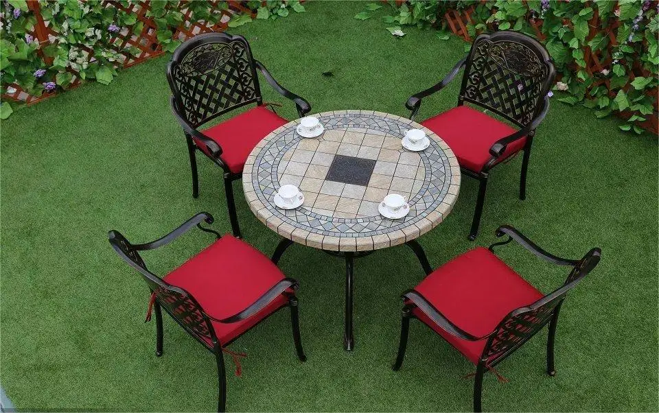 Modern Design Waterproof Cast Aluminum Outdoor Lounge Furniture Round Table and 4 6 Chairs Long Table Garden Use Dining Set