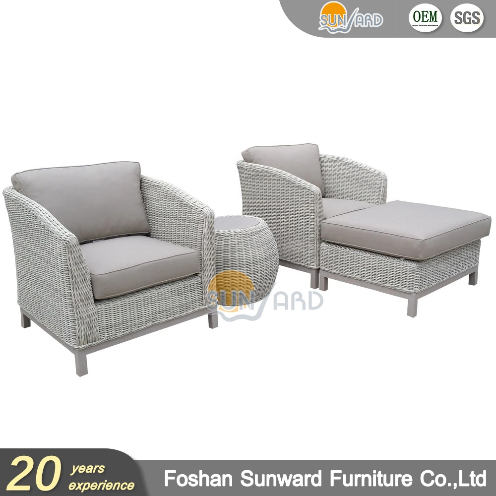 Newest Design Outdoor Chinese Aluminium UV Resistance Leisure Garden Hotel Resort Villa Home Patio Woven PE Wicker Rattan Modern Balcony Chair with Ottoman