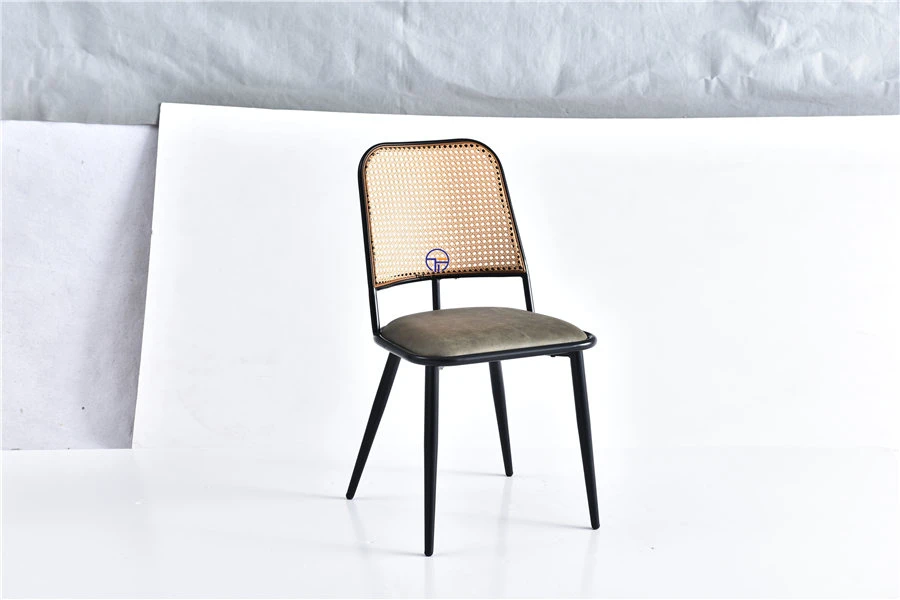 Factory Selling Hotel Restaurant Upholstered Rattan Dining Chair