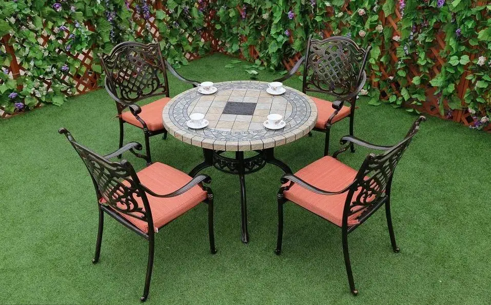 Modern Design Waterproof Cast Aluminum Outdoor Lounge Furniture Round Table and 4 6 Chairs Long Table Garden Use Dining Set