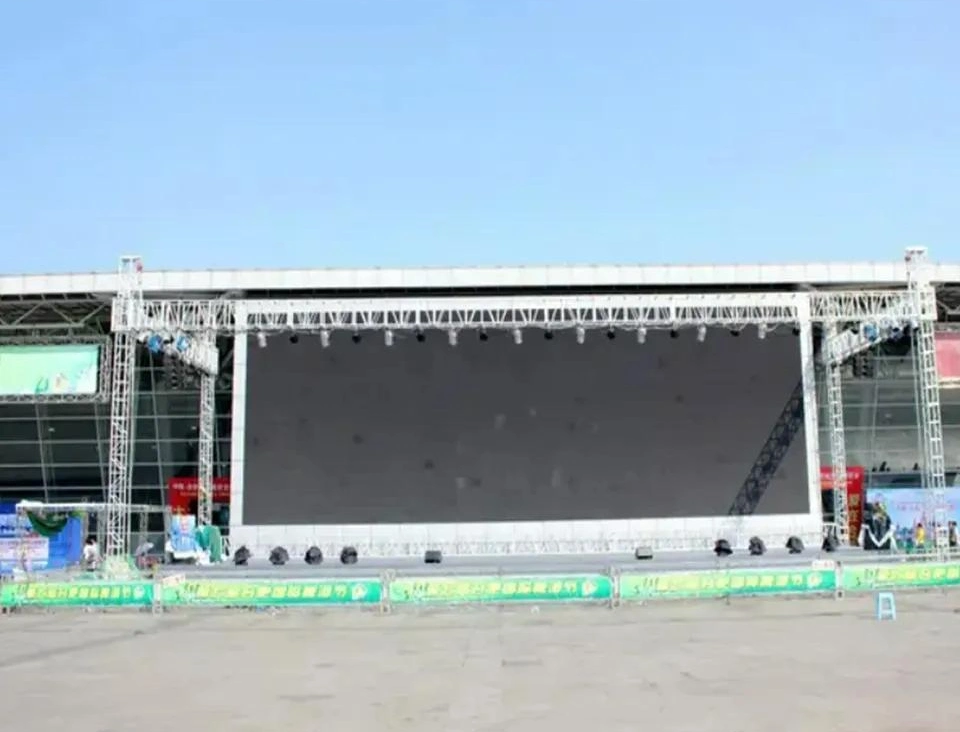 Large Size Seamless Splicing Dustproof Outdoor Rental LED Display Multiple Screens Are Seamlessly Spliced Together to Form a Seamless Display of The Big Picture