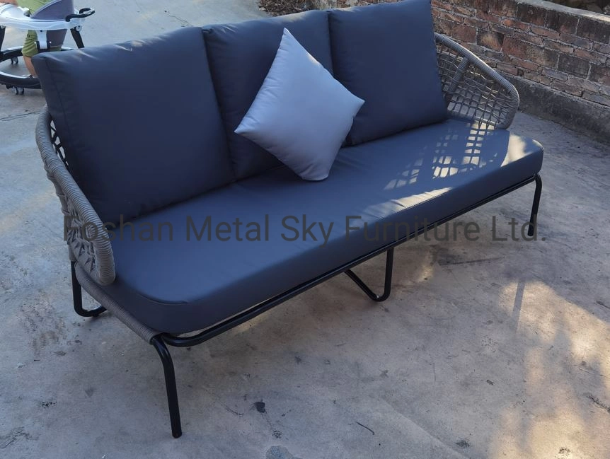 Outdoor Metal Garden Furniture Sets Hotel Restaurant Rattan Wicker Rope Chair