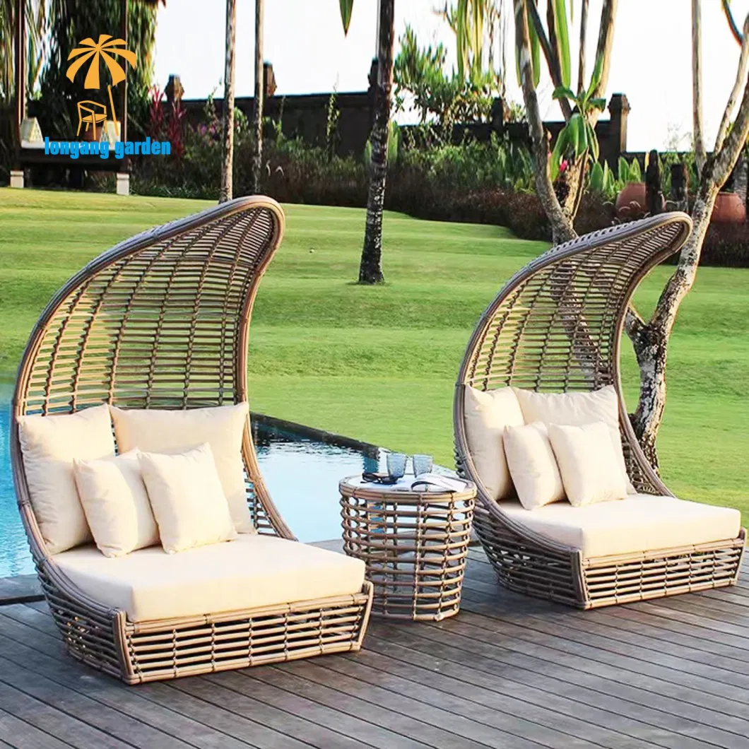 Custom Daybed Double Round PE Rattan Outdoor Beach Swinging Pool Sofa Bed