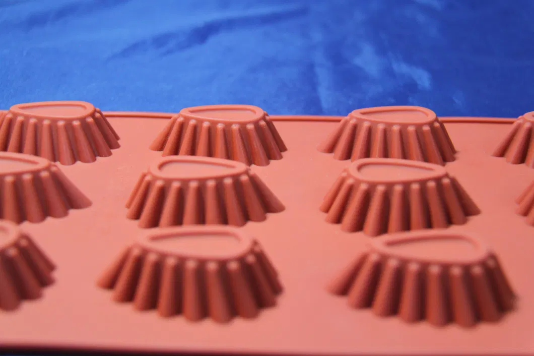 12 Small Pieces Cone Shape Taper Sili Silicone Cake Mold Mould