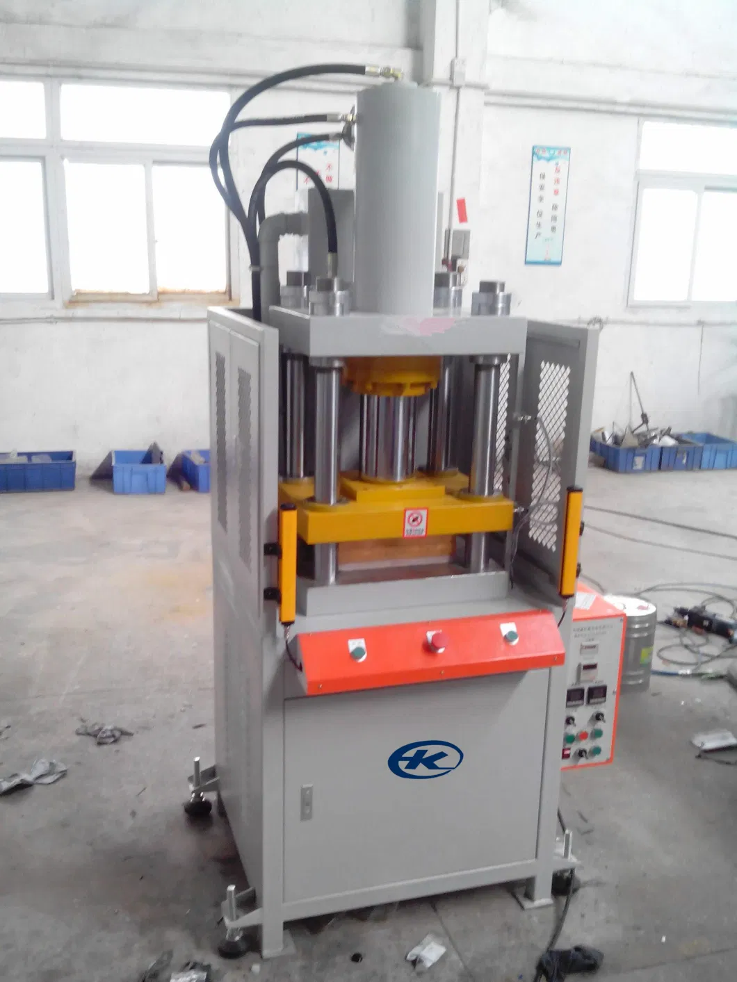 Auto Parts Automatic Injection Molding Press Machine