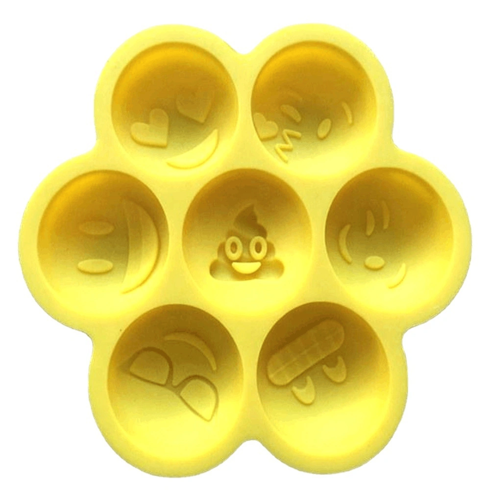 7 Cavities Silicone Emoji Cake Ice Cube Molds