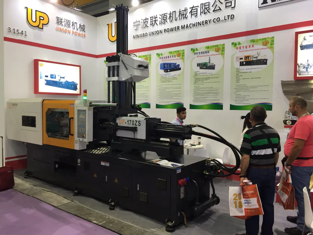 High Precision Plastic Injection Molding Machine with up-140 Model