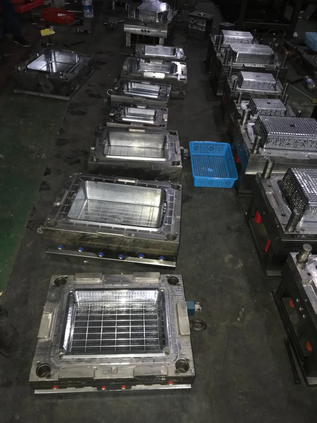 Washing Fruit Vegetable Basket Plastic Injection Mould Maker