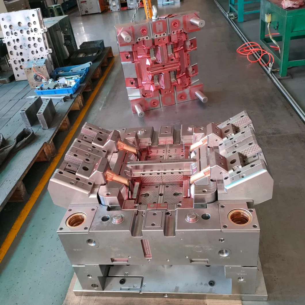 Toolmaker OEM Smooth Surface Cover Plastic Injection Mold for Dust Cleaner Machine
