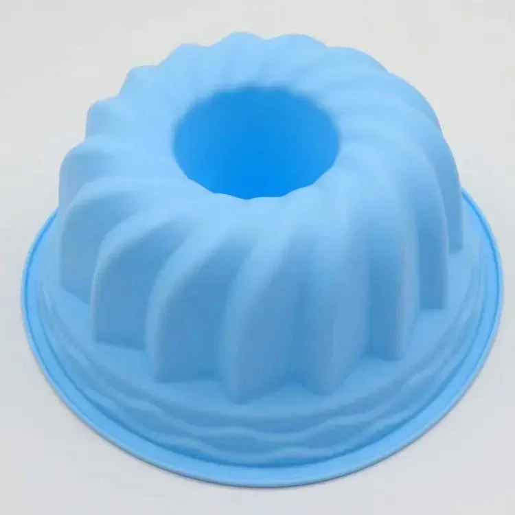 Silicone Fluted Cake Pan Nonstick Round Cake Mold Reusable Silicone Baking Mold Suitable for Making Jello, Cake, Gelatin