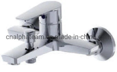 New Single Lever Brass Body Bathtub Tap with Spray Gun