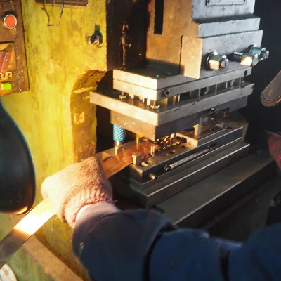 Round Terminal Cord End Terminal Continuous Impact Die