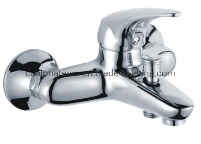 New Single Lever Brass Body Bathtub Tap with Spray Gun