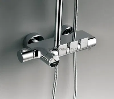  Tres funciones termostática un interruptor de botón en la columna Conjunto de ducha grande Mezclador de ducha Grifo de baño