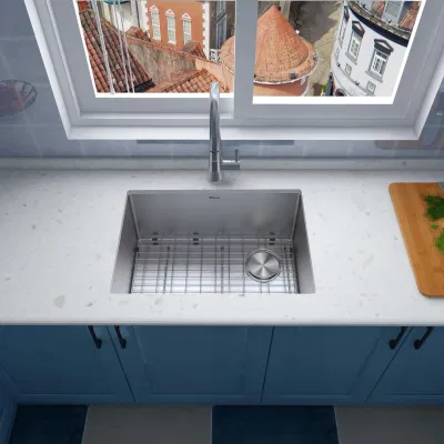 Diseño Nórdico moderno de lujo de alta calidad de acero inoxidable 304 saque el grifo de cocina de gran tamaño de la UPC