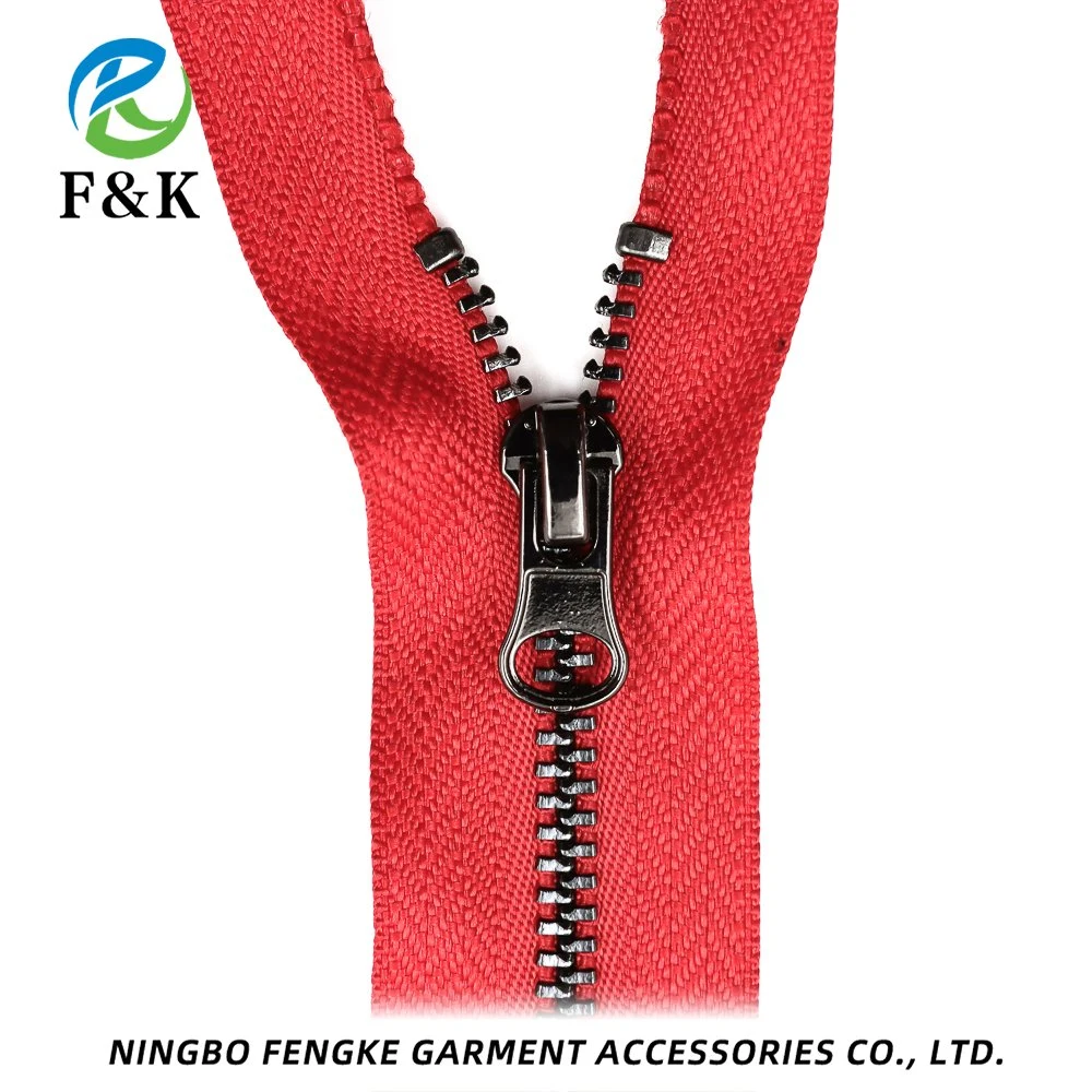 Garment Customized Spot Supply High Satisfaction Hot Sale Clothing Accessories Metal Zipper Sewing Accessories Zipper Chain