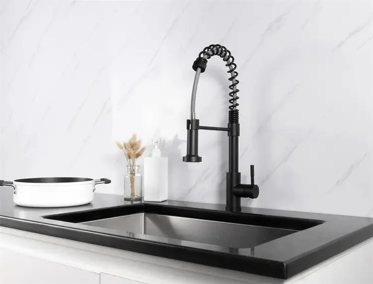 Matt Black Brass Deck Mounted Spiral Spring Pull out Single Handle Single Hole Hot and Cold Water Kitchen Sink Faucets