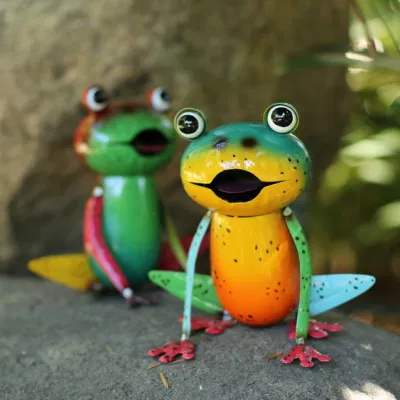  Metal Garden Decor Yard Art Cute Frog Lawn Patio Ornaments