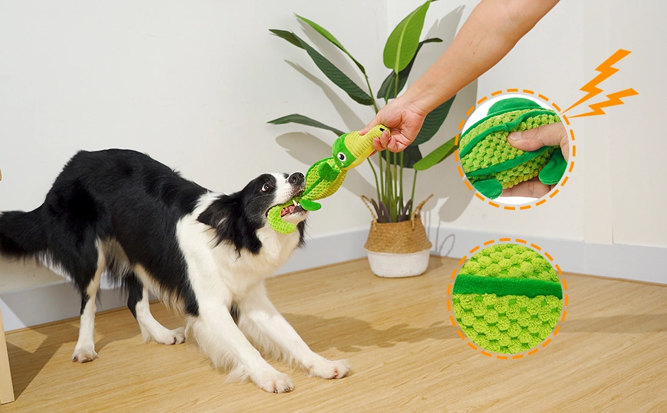 Voopet Dog Squeaky Toys, Plush Toys with Squeaker for Interactive Training Dog Chew Toy, Crocodile Interactive Dog Toy Plush Chew Toy Teeth Cleaning