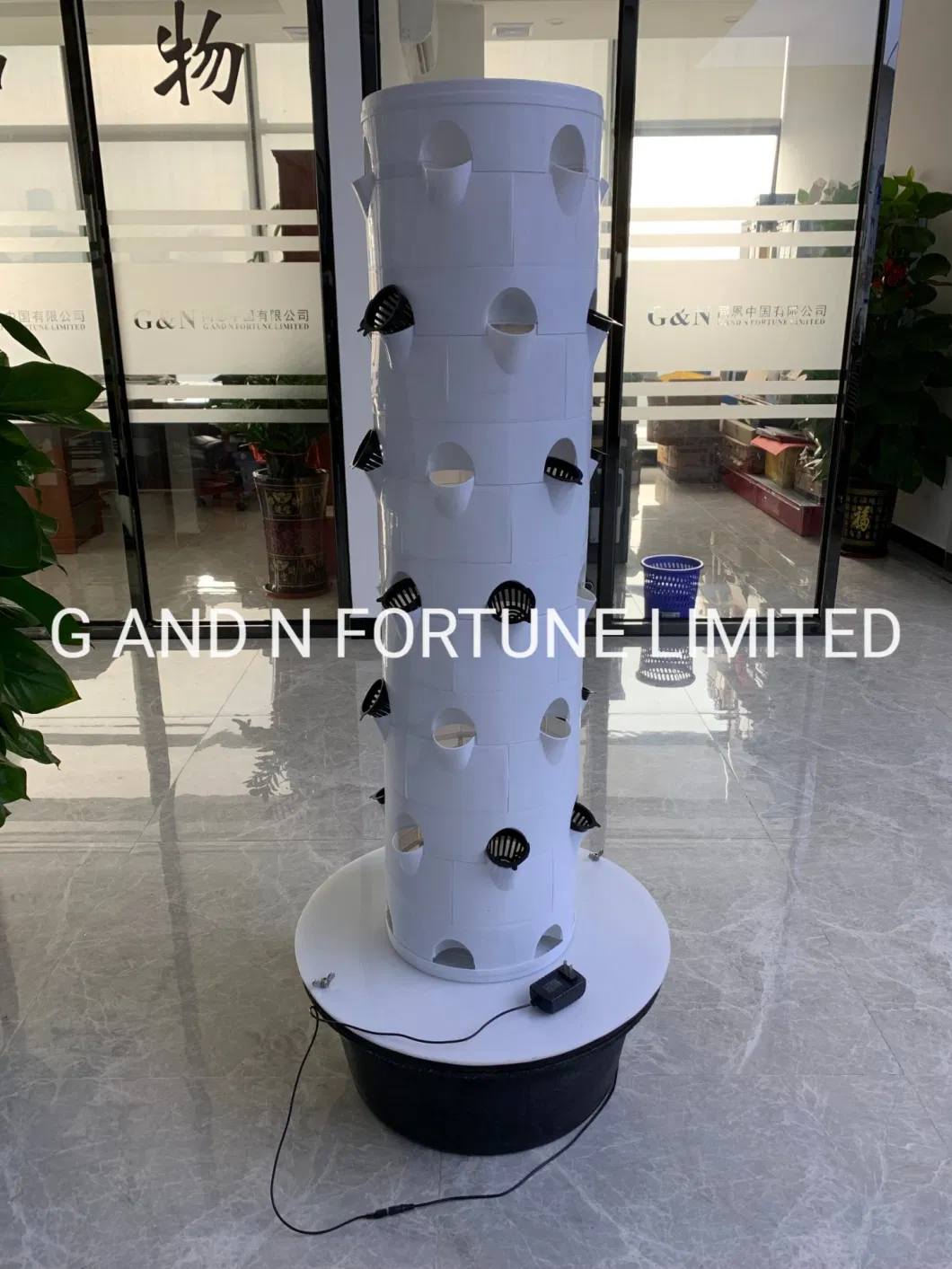 Tower Garden Vertical Hydroponic Growing Vertical Tower for Strawberries