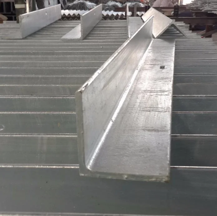 ASTM A106 A53 St37material 75X75 Angle Standard 50X50X5 mm Galvanized Punched Steel Slotted Angle Angle Iron Cold Drawn Steel Frames