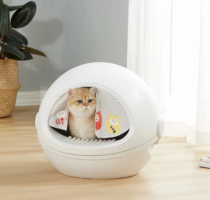 Fully Enclosed Space Capsule Cat Litter Box Toilet Pet Self Cleaning Litter Box for Cats Cute Large White Cat Litter Box