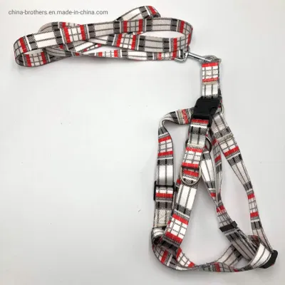 Los productos de perro, encantador lindo pecho de la moda de vuelta de la cuerda de tracción de la correa de Perro Collar gato mascota del mazo de cables correa