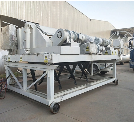 Gate 200m&sup3; /H Manufacturers Supply Composting Tank Turning Machine